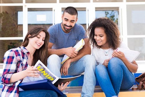 Utilize o FIES para financiar seu curso na UNIP